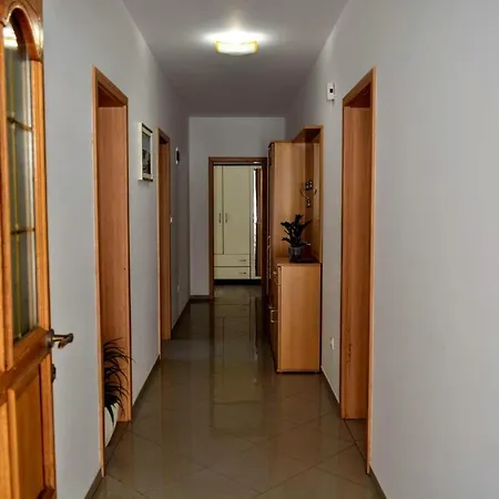 By The Sea Brna, Korcula - 10065 *